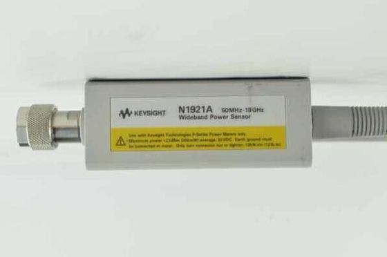 comprar Sensor de Potência de Banda Larga Agilent N1921A Série P Usado, 50 MHz a 18 GHz com Faixa de -35 dBm a +20 dBm e Fator de Forma Plug-In Fabricação em linha