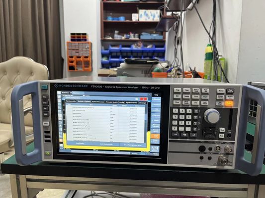 comprar Rohde e Schwarz FSV3030 Analisador de sinal e espectro com 10 Hz a 30 GHz Faixa de 200 MHz Largura de banda e GUI touchscreen Fabricação em linha