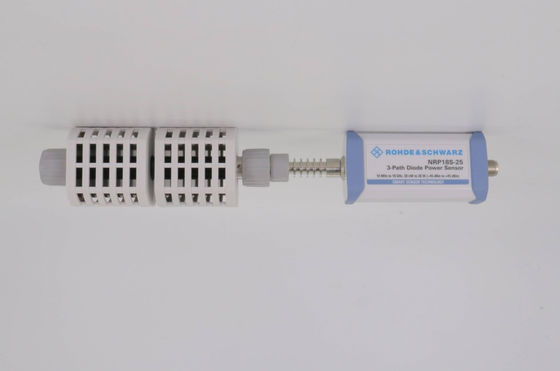 comprar Rohde e Schwarz NRP18S Sensor de Potência de Diodo de Três Caminhos 10mhz-18ghz Plug-In Fabricação em linha