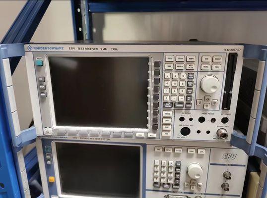comprar Receptor de teste EMI 9 kHz a 7 GHz de Rohde And Schwarz ESPI7 pré-propriedade Receptor de pré-conformidade EMI conforme com o CISPR Fabricação em linha