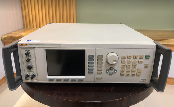 comprar Calibrador multiproduto de referência de ruído de baixa fase Fluke 96270A 27 GHz Fabricação em linha