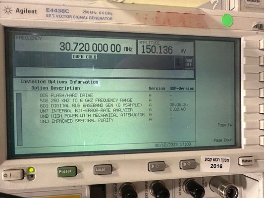 comprar Keysight/Agilent E4438C Gerador portátil de sinal ESG RF durável Fabricação em linha