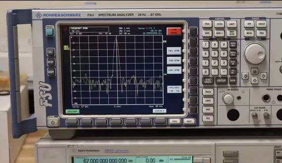 comprar Analisador de Espectro Rohde e Schwarz FSU67 de segunda mão com faixa de 20Hz a 67GHz e piso de baixo ruído Fabricação em linha