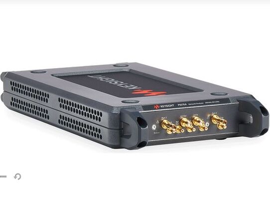 comprar Keysight P9375A Analisador de rede vetorial USB pré-propriedade com 2 portas e faixa de frequência de 300 kHz a 26,5 GHz Fabricação em linha