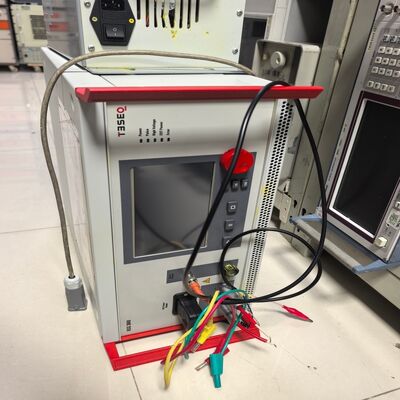 comprar Gerador Transiente Teseq NSG 3060 Equipamento de Teste EMC para Quedas de Tensão Ruído Sinusoidal e Testes de Imunidade de Campo Magnético com Geradores de Função Sincronizados Fabricação em linha