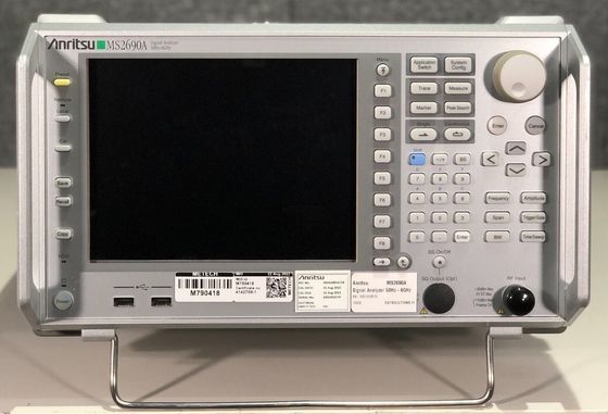Analisador de espectro usado do sinal de MS2690A Anritsu para testar a entrega rápida