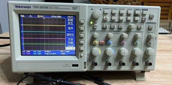 Boas condições usadas da cor DSO do Multi-canal 4CH 2GSs 200MHz de Tektronix TDS2024B