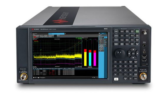 N9038B Receptor de ensaio EMI MXE, de 3 Hz a 44 GHz
