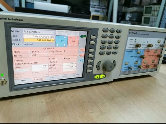 Keysight 81134A Gerador de padrão de pulso 3,35 GHz Gerador de sinal de canal duplo