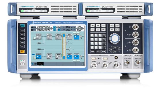 Gerador de sinal vetorial Rohde Schwarz SMW200A até 67 GHz largura de banda de modulação de 2 GHz