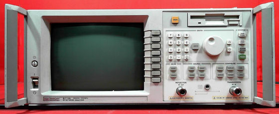 Keysight Agilent 8711A Economia RF Scaler T/R Network Analyzer Fator de forma de banco Funções testadas 300 KHz 1,3 GHz