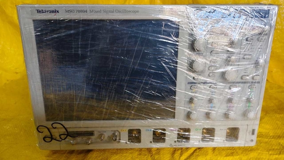 Tektronix MSO70804 Osciloscópio 8GHz 4+16Ch 25GS/s